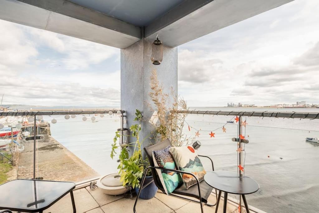 Apartment Calming Sea View Edinburgh